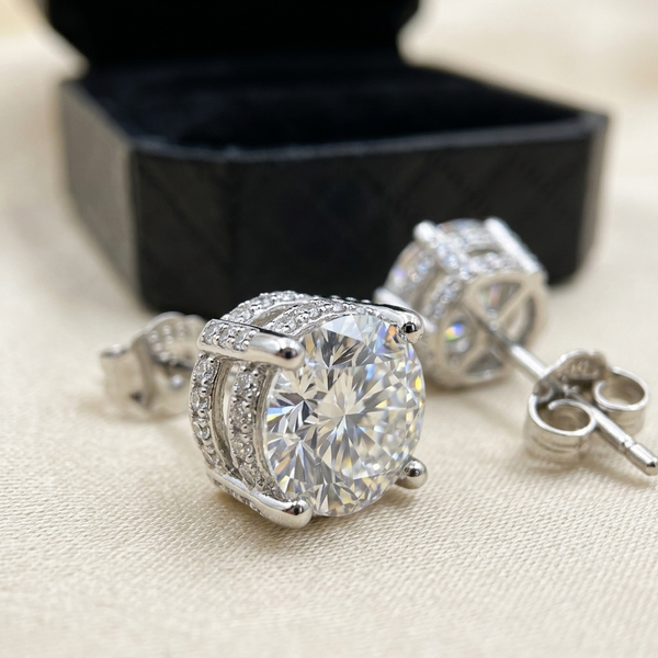 Moissanite Crown Stud Earrings