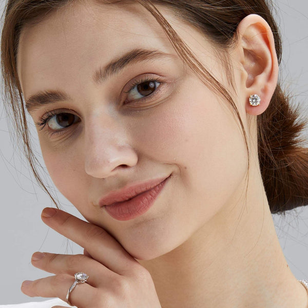 Moissanite 4-Claw Stud Gold 10mm (4.00ct)