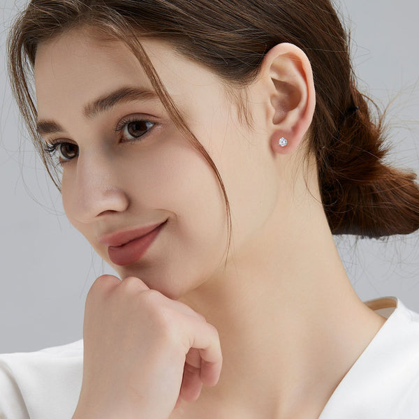 Moissanite Halo Stud