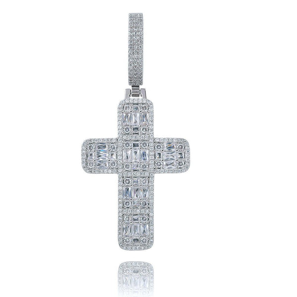 Oval Moissanite Pendant