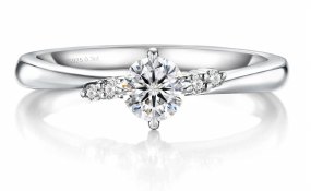 Moissanite 4-Claw Petite Solitaire Ring
